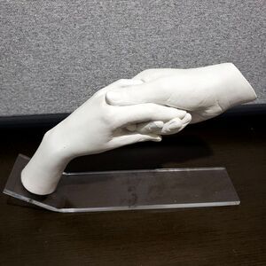 Vtg Austin Producation  1984 White Plaster Lucite Stand Art Sculpture Two Hands